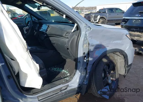 2026 Honda Ridgeline Black Edition z USA, uszkodzony, nr VIN 5FPYK3F84TB005405